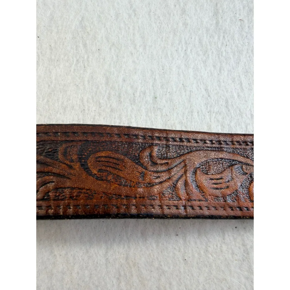 Vintage Mens Brown Tooled Leather Western Belt Strap Floral Scroll 1.5 Inch Wide